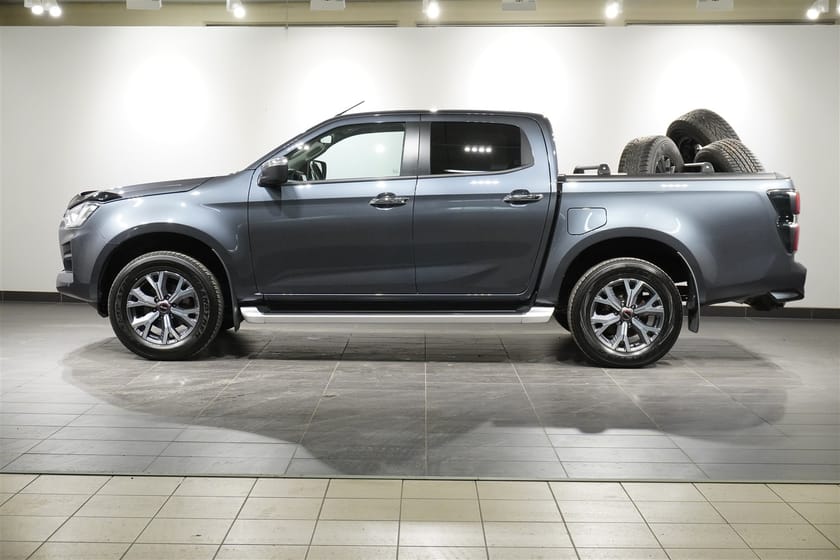 Bild 2 av Isuzu D-Max Crew Cab 1.9 Cng 4WD Läder B-Kamera Moms