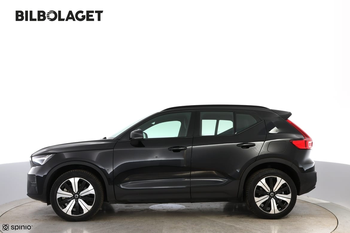 Volvo XC40 2023 - miniatyr 2
