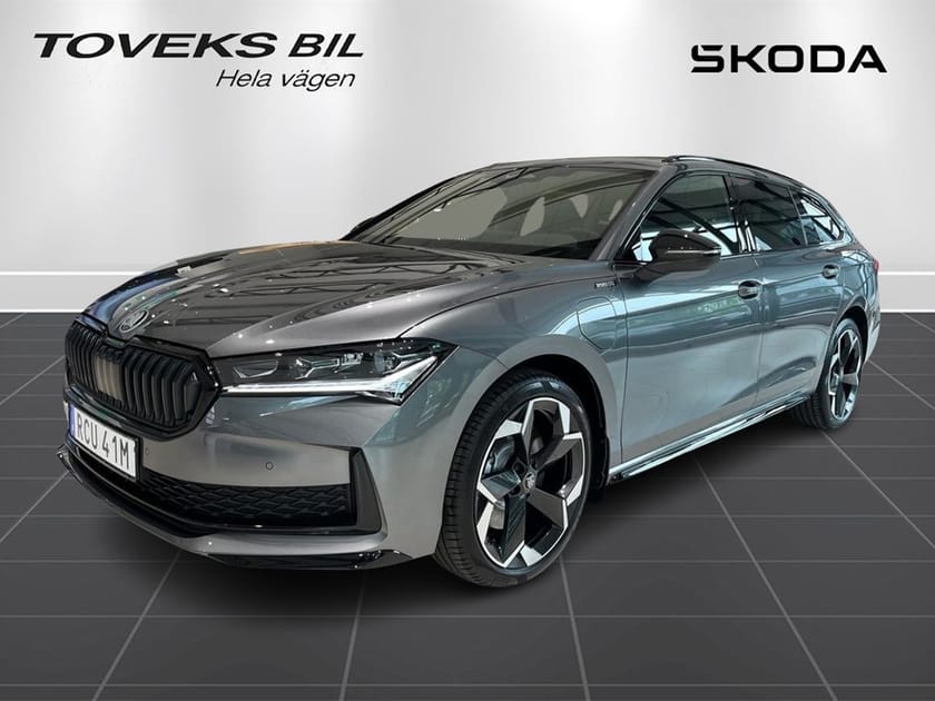 Bild 1 av Škoda Superb iV Kombi Sportline 1,5 TSI 204hk Läder / Canton