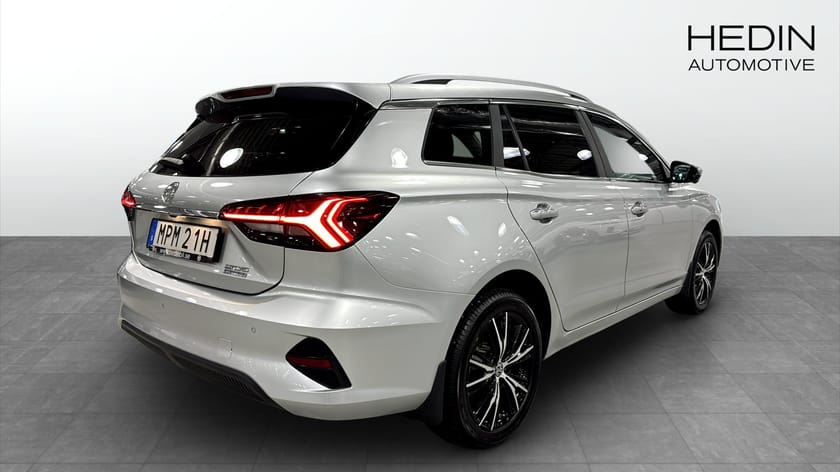 Bild 5 av MG 5 Standard Range LUXURY 51KWH | Carplay | Kamera