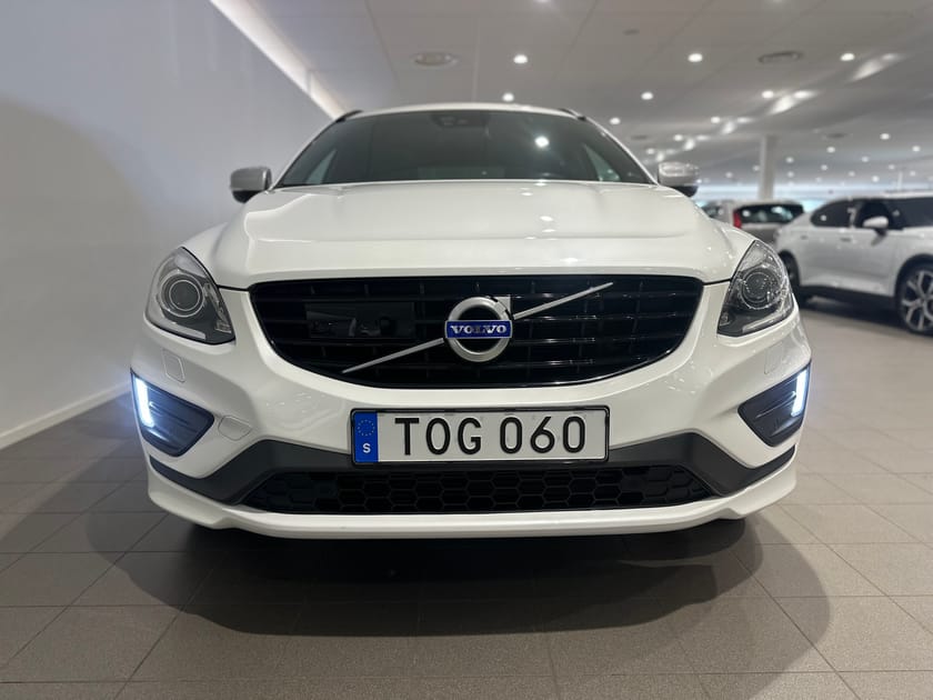 Bild 2 av Volvo XC60 D4 R-Design Business E PRO, Backkamera, Sensorer.