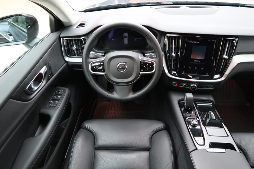 Bild 5 av Volvo V60 T6 Plus Dark