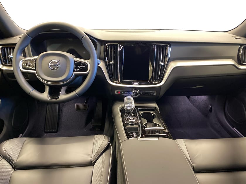 Bild 5 av Volvo V60 T6 Plus Dark Nordic Edition - Demo