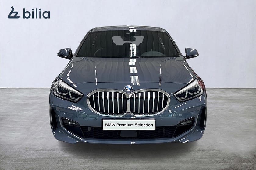 Bild 5 av BMW 118i Aut M-Sport | Rattvärme | El-värmare | Farthållare | 17