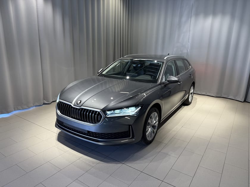 Bild 1 av Škoda Superb iV Combi SELECTION 1,5 TSI 204 HK LADDHYBRID