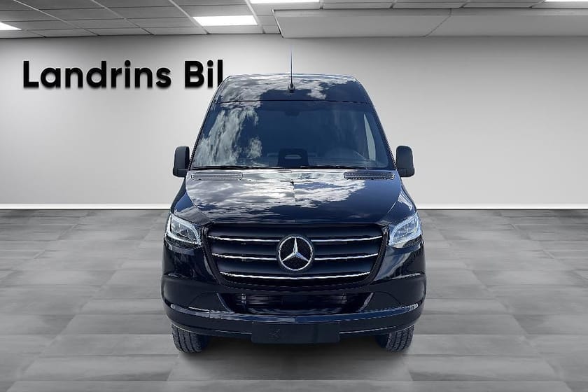 Bild 2 av Mercedes-Benz Sprinter 319 CDI 4x4 Panel Van Skåp A3 SELECT