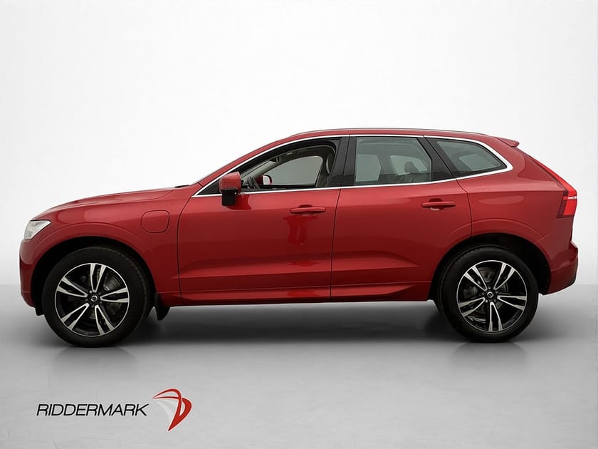 Bild 4 av Volvo XC60 T8 TwEn AWD Momentum VOC Pano P-Värm Kamera Drag