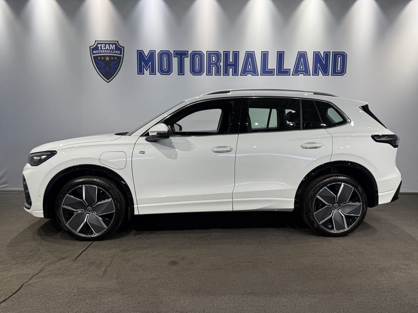 Bild 1 av Volkswagen Tiguan eHybrid R-LINE 272 HK DSG6