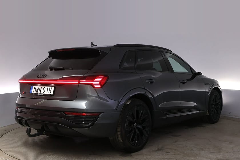 Bild 5 av Audi Q8 55 e-tron quattro S-line Pano 360 B&O Elstol Drag