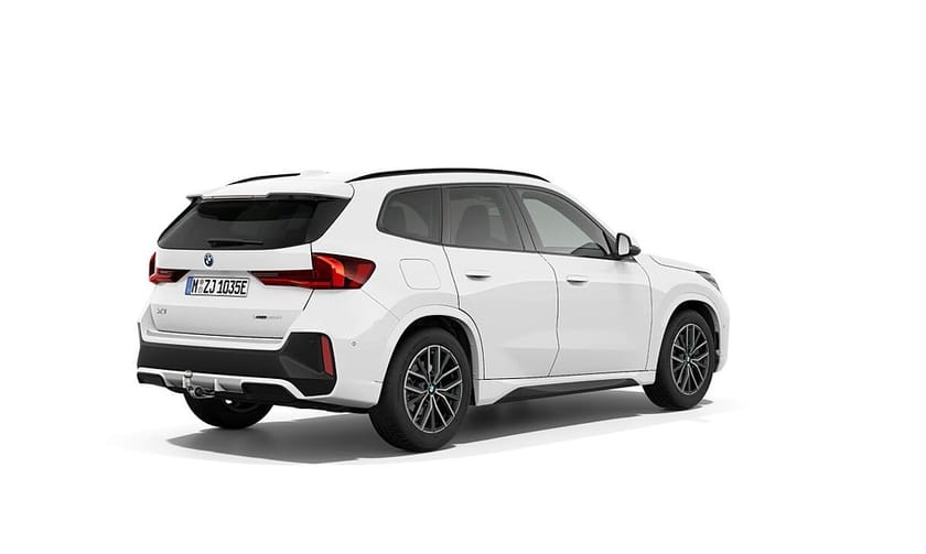 Bild 2 av BMW X1 xDrive25e xDrive25e-M Sport-Adaptiv farthållare-Dragkrok