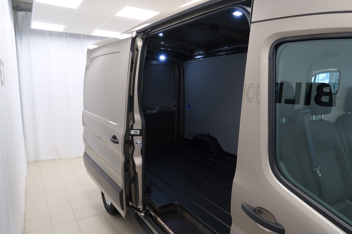 Ford Transit 2023 - miniatyr 6