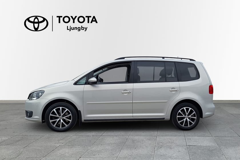 Bild 3 av Volkswagen Touran 7-seater 1.4 TSI Masters Panorama 7-Sits