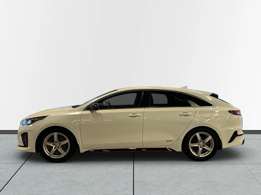 Bild 4 av Kia ProCeed GT ProCee'd 1.6 GT-Line 204hk Kamera/Rattvärme/SoV/JBL-Ljud/Ny B