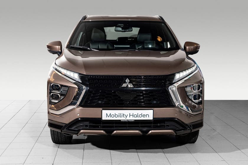 Bilde 3 av Mitsubishi Eclipse Cross PHEV Hengerfeste/Skinn/Carplay/S.hefte/R.kam