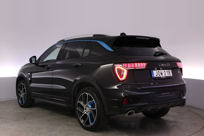 Bild 4 av Lynk & Co 01 PHEV Pano 360 Adap Farth Infinity BLIS