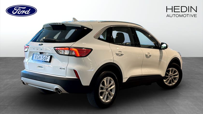 Bild 2 av Ford Kuga Plug-In Hybrid Titanium 225hk Carplay Rattvärme 56km-Elräckvidd