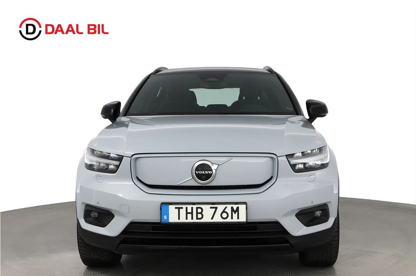 Bild 2 av Volvo XC40 P8 AWD Recharge 78 kWh 408HK PRO PANO NAVI 360° H/K®