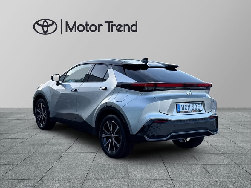 Bild 3 av Toyota C-HR PHEV CVT,223hk,Executive,230mil