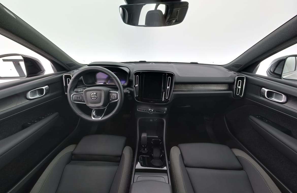 Volvo XC40 2023 - miniatyr 7