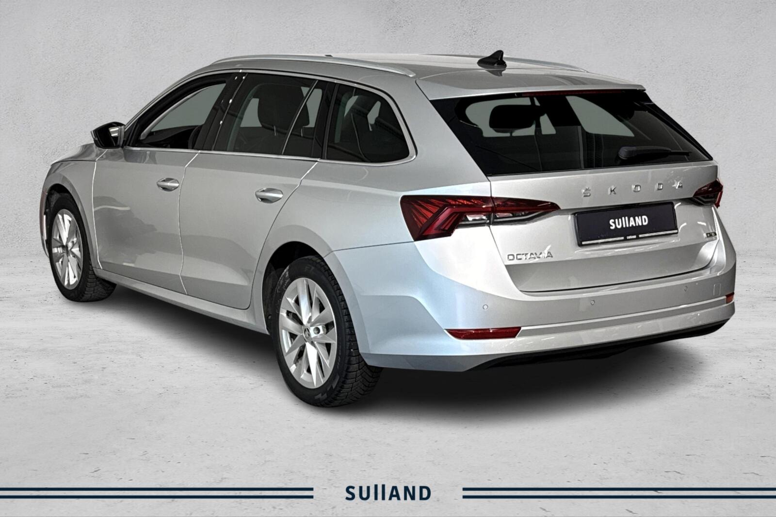 Thumnail bilde 2 av Škoda Octavia Stasjonsvogn