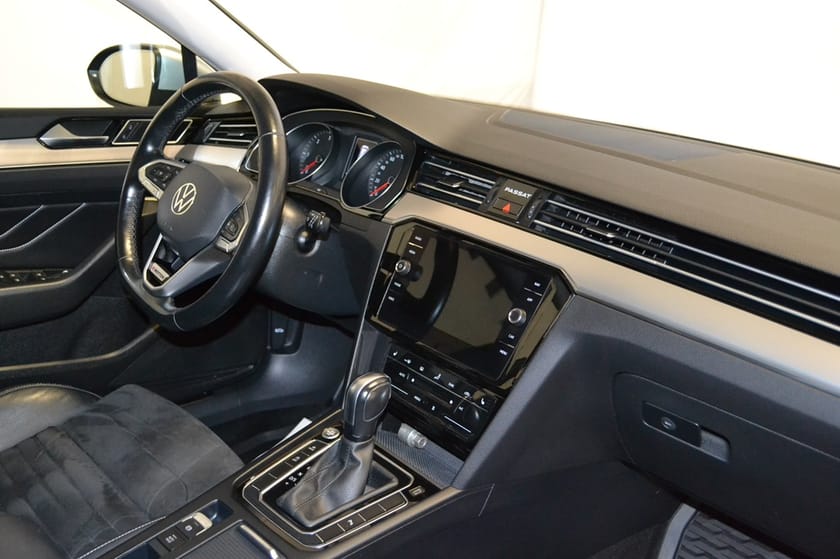 Bild 5 av Volkswagen Passat Sportscombi 2.0 TDI 4Motion 200hk