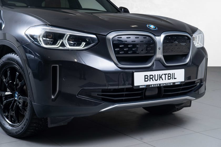 Bilde 2 av BMW iX3 Fully Charged Pano H.feste ACC HeadUP H/K
