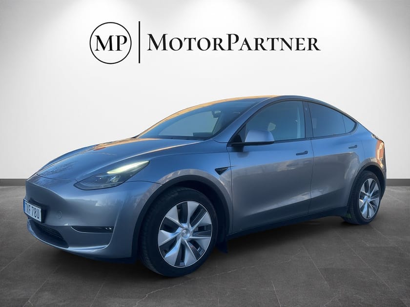 Bild 3 av Tesla Model Y Long Range AWD Autopilot Panorama 514hk MOMS