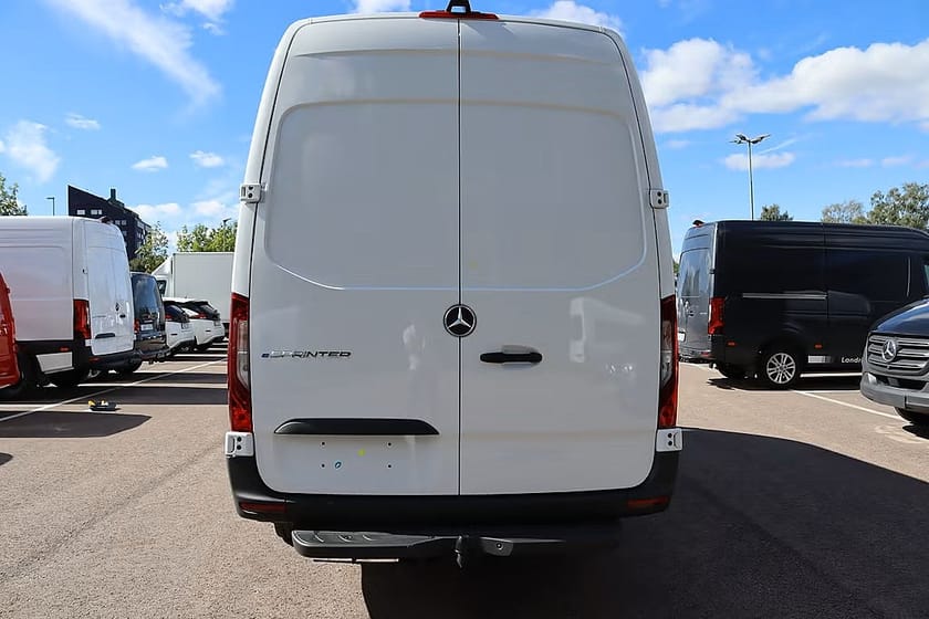 Bild 3 av Mercedes-Benz eSprinter 420 113 kWh A3 Stora batteriet