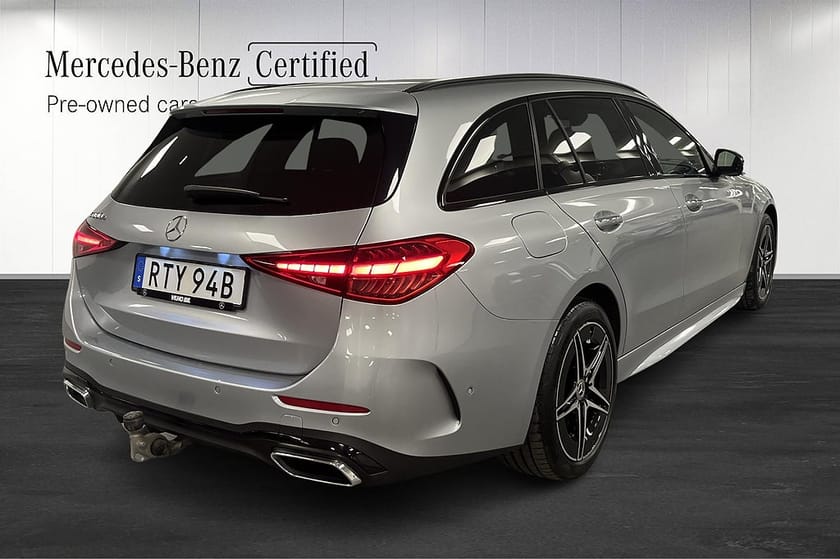 Bild 3 av Mercedes-Benz C 300 T e C300 AMG / Night Package / Värmare