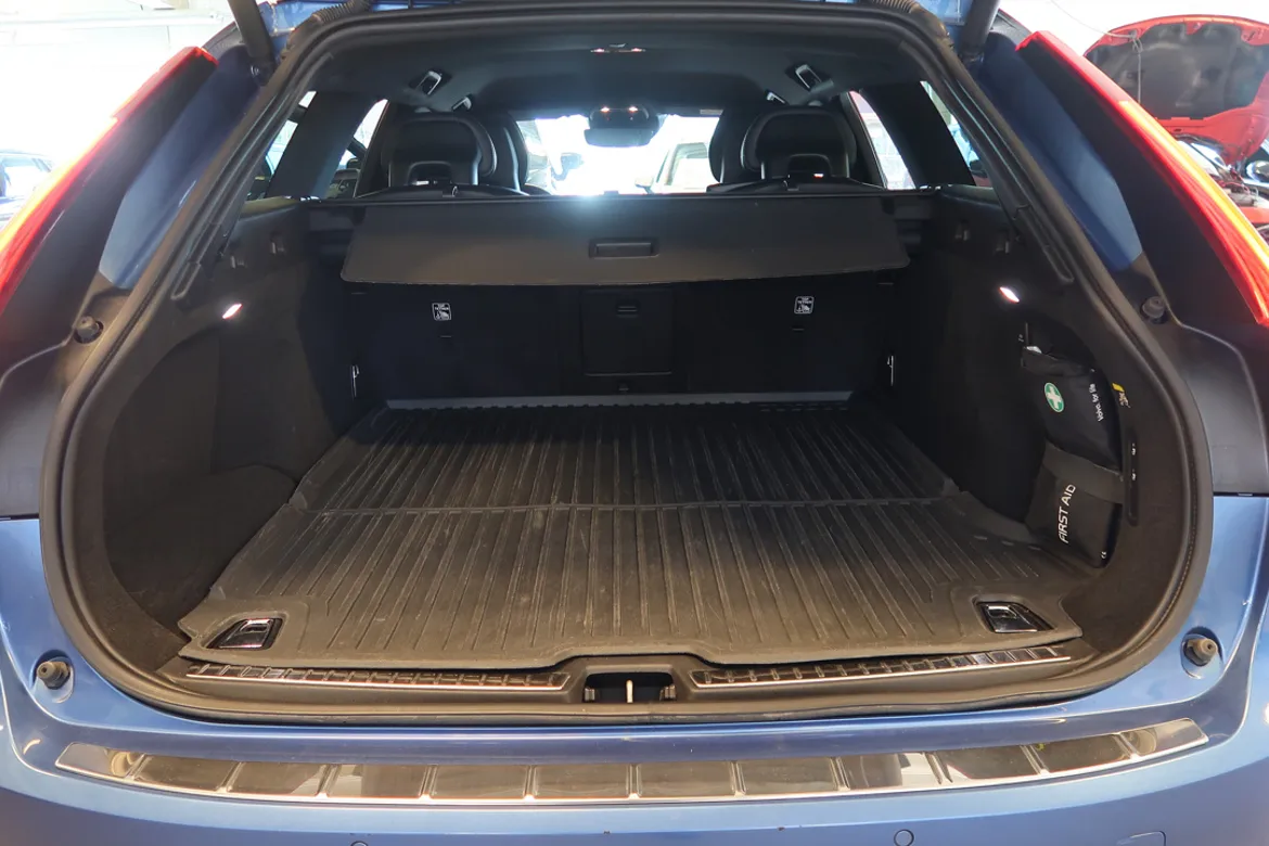 Volvo V90