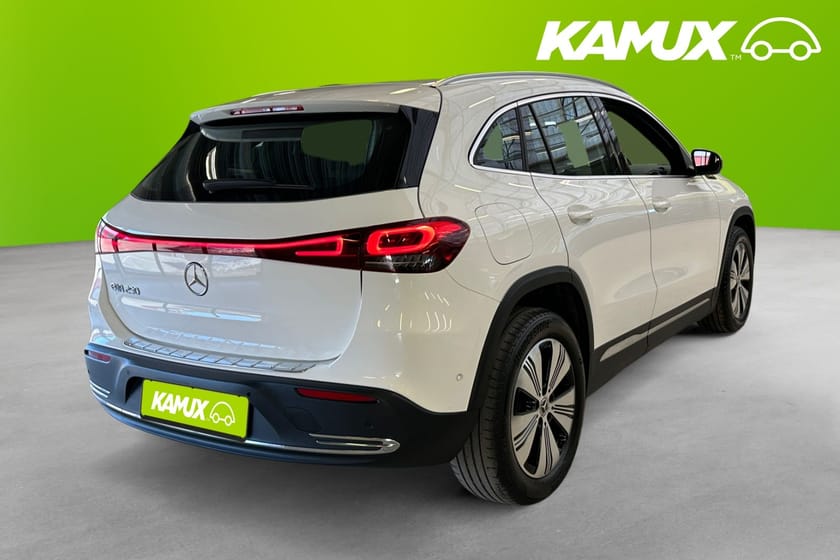 Bild 4 av Mercedes-Benz EQA 250 Progressive Line Navi B-Kamera Adaptiv farth Drag 1ägare