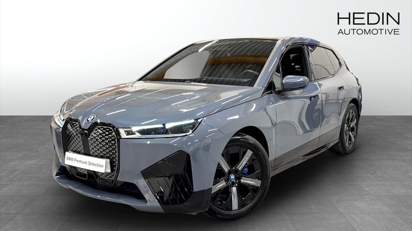 Bild 1 av BMW iX xDrive40 Sportpaket Laserlight Dragkrok Pano 4-zonsklimat