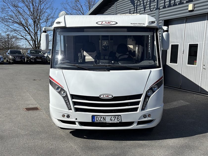 Bild 2 av LMC Caravan Campervan Fiat 735 I Explorer 2.3 MultiJet  (148hk) B-KORT