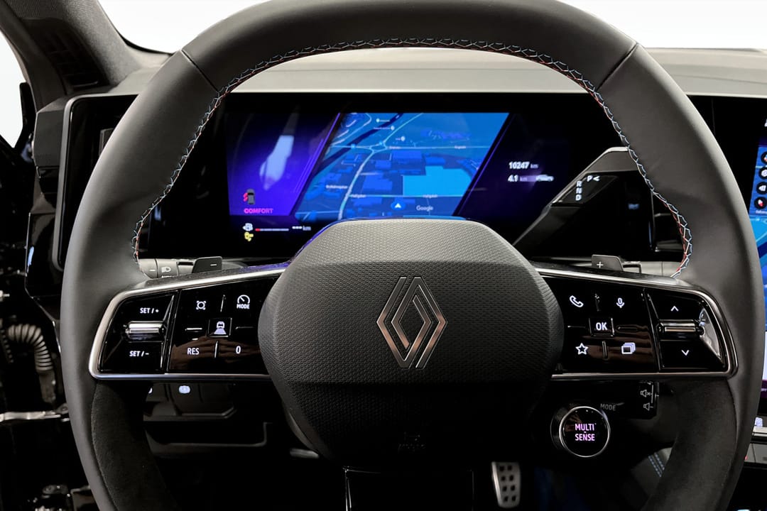 Renault Rafale E-Tech 4×4