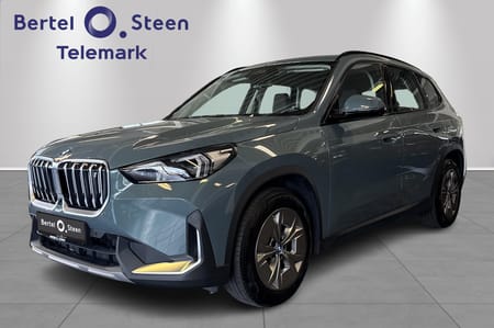 BMW iX1 xDrive30 Hengerfeste|Harman/Kardon|Godt utstyrt|Lav km