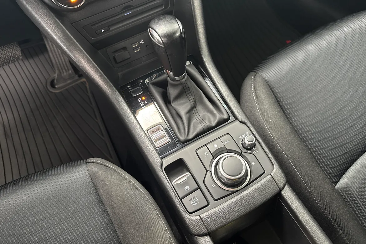 picture of a car