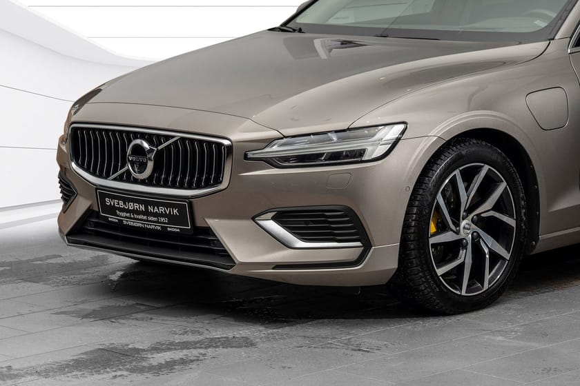 Bilde 2 av Volvo V60 T8 390hk Twin Engine AWD Inscription