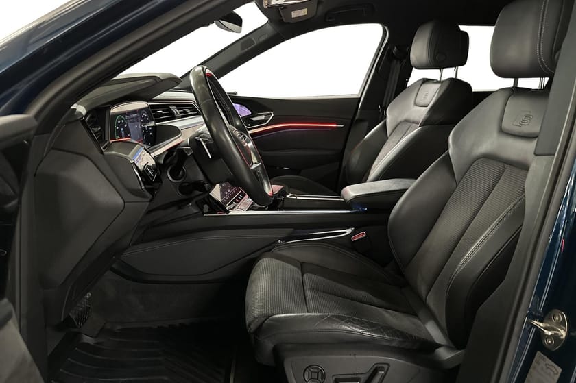 Bilde 5 av Audi e-tron 55 quattro exclusive 360kamera/B&O/S-Line/HUD/Night Vison +