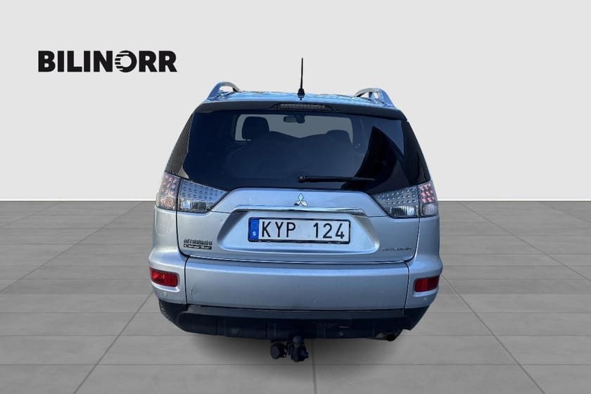 Bild 5 av Mitsubishi Outlander 7-seater 4WD/Drag/MoK