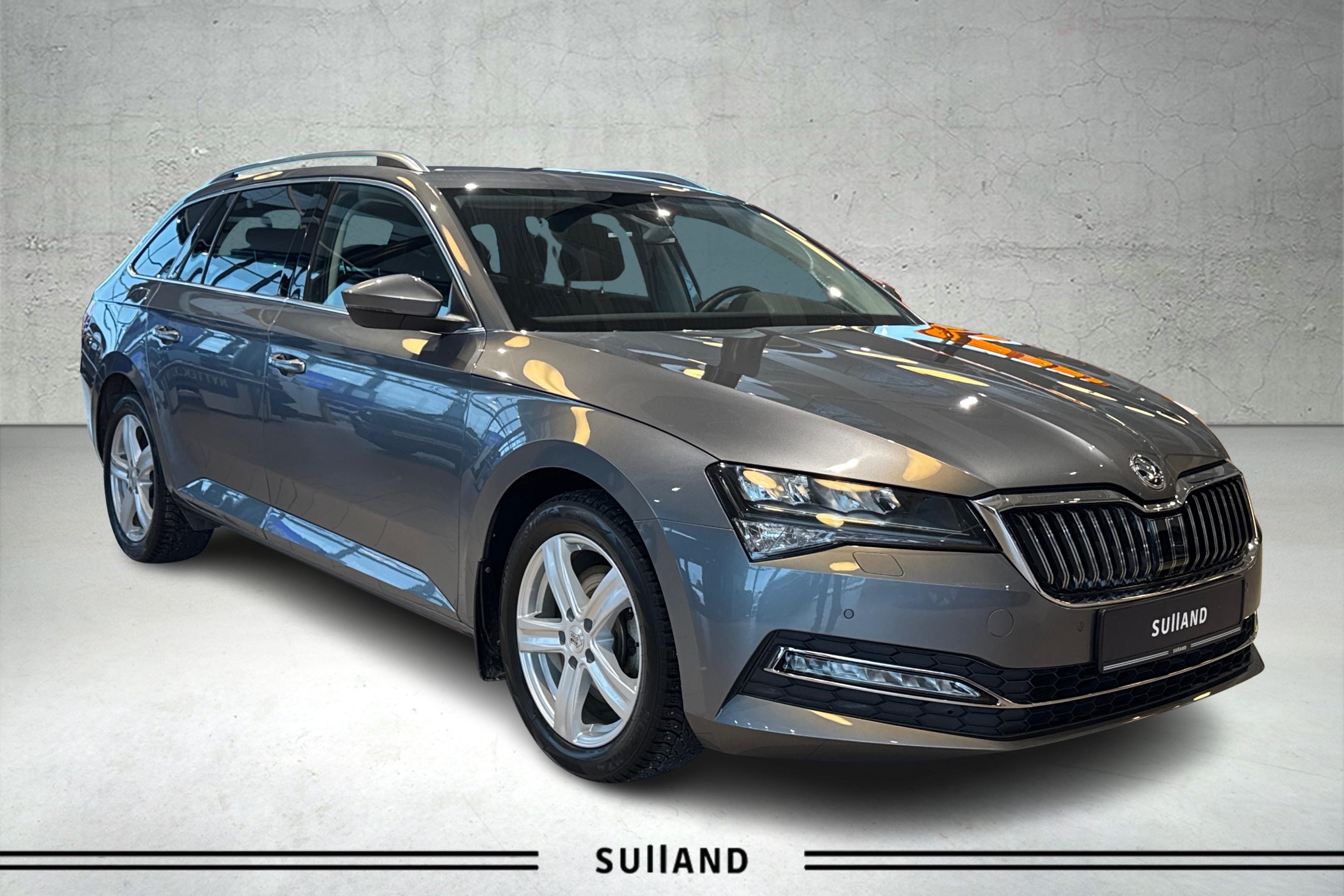 Thumnail bilde 2 av Škoda Superb Stasjonsvogn