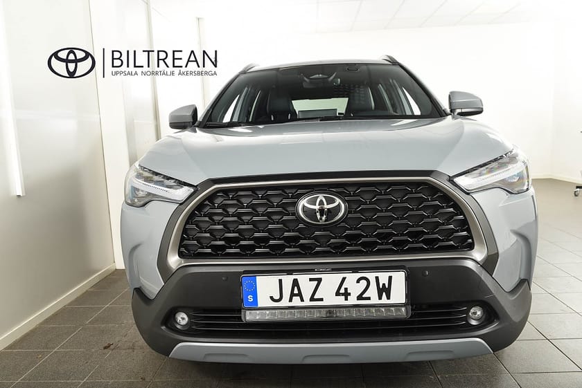 Bild 4 av Toyota Corolla Cross Hybrid AWD-i Elhybrid AWD Executive JBL Drag Navi
