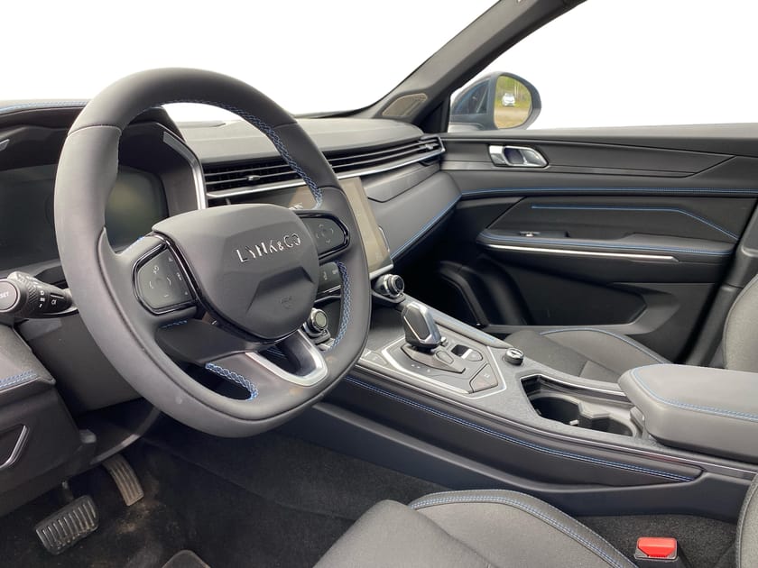 Bild 2 av Lynk & Co 01 PHEV 
