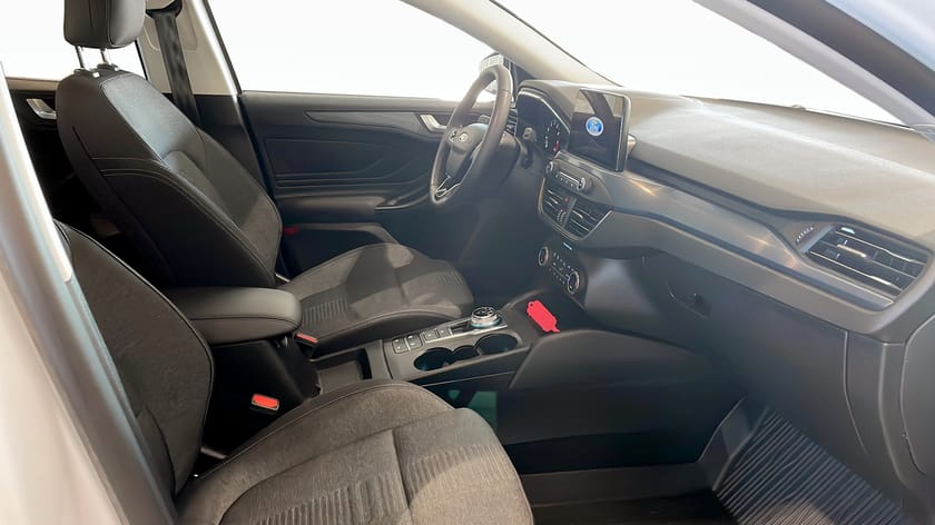 Bild 3 av Ford Focus Active Kombi 1.0 125hk Automat