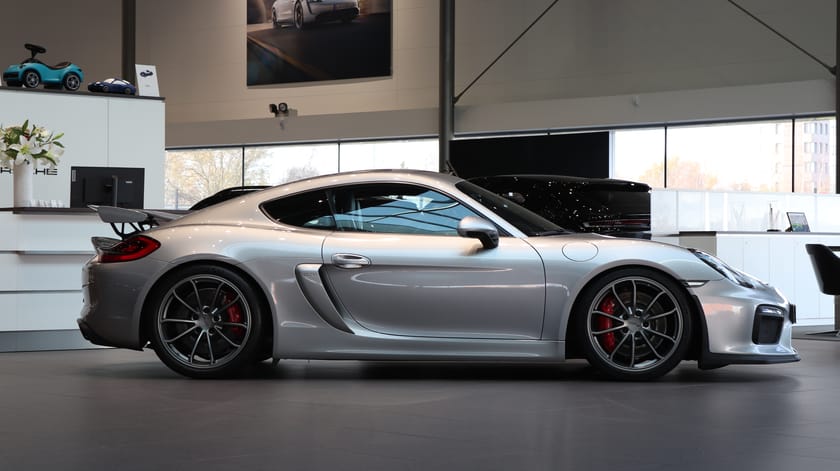 Bild 2 av Porsche Cayman GT4 981 / Manthey Chassi