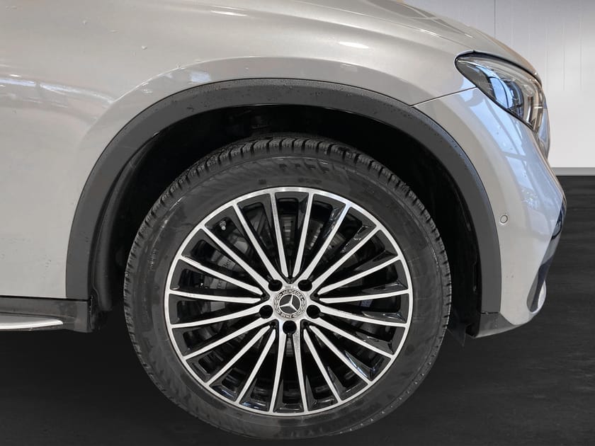 Bild 5 av Mercedes-Benz GLC 220 d 4MATIC SUV AMG Premium Plus Drag *Demo*