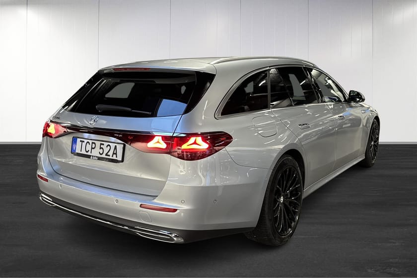 Bild 4 av Mercedes-Benz E 300 T e Panorama Burmester 360° Moms