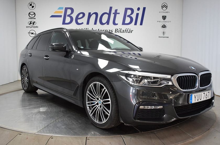 Bild 1 av BMW 530i xDrive Touring 530 M Sport/Softclose/Panorama/360kamera