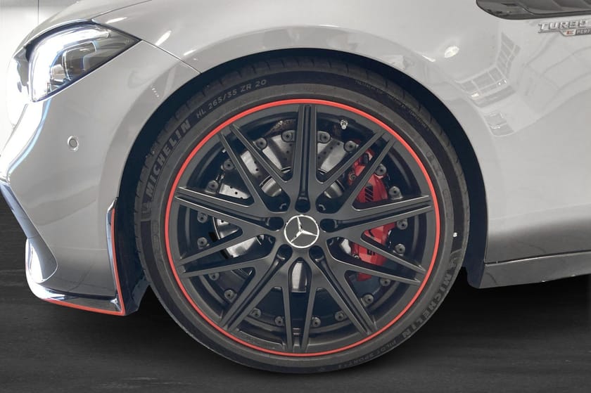 Bild 5 av Mercedes-Benz AMG C 63 S E PERFORMANCE T SE F1 Edition