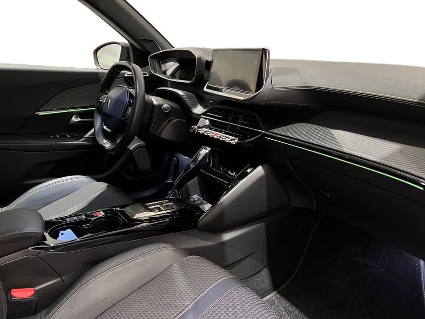 Bild 4 av Peugeot e-2008 GT Electric 5-d SUV