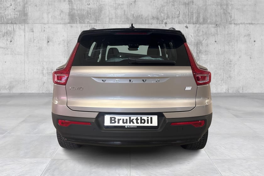 Bilde 4 av Volvo XC40 Recharge singel motor Plus/Varmepumpe/ACC/Kamera